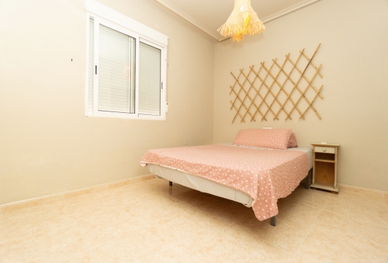 Resale - House - Playa Flamenca