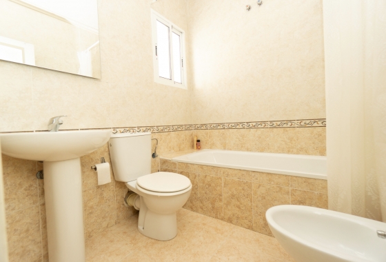Resale - House - Playa Flamenca