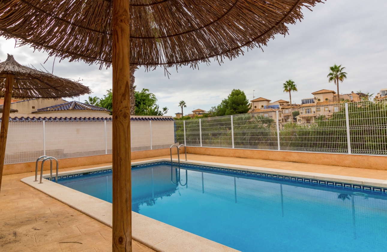 Resale - House - Playa Flamenca