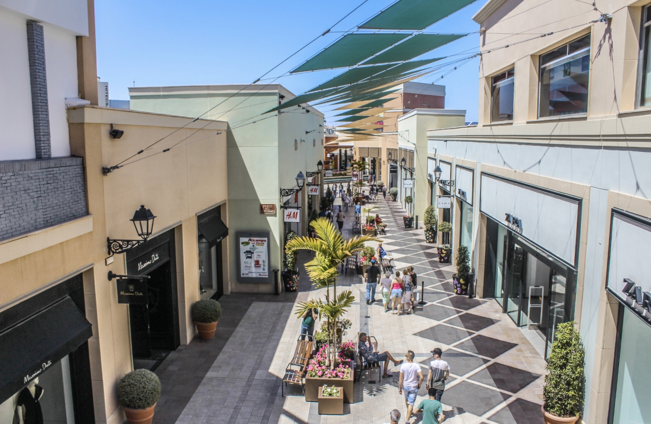Resale - House - Playa Flamenca