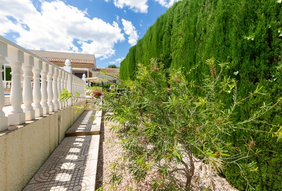 Resale - Villa - Los Balcones