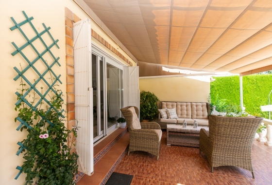 Resale - Villa - Los Balcones