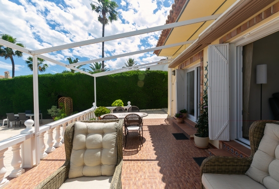 Resale - Villa - Los Balcones