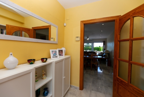Resale - Villa - Los Balcones