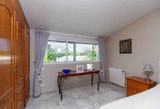 Resale - Villa - Los Balcones