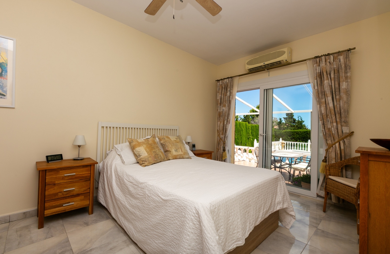 Resale - Villa - Los Balcones