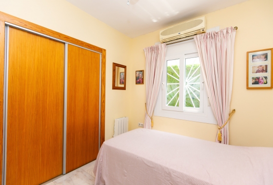 Resale - Villa - Los Balcones