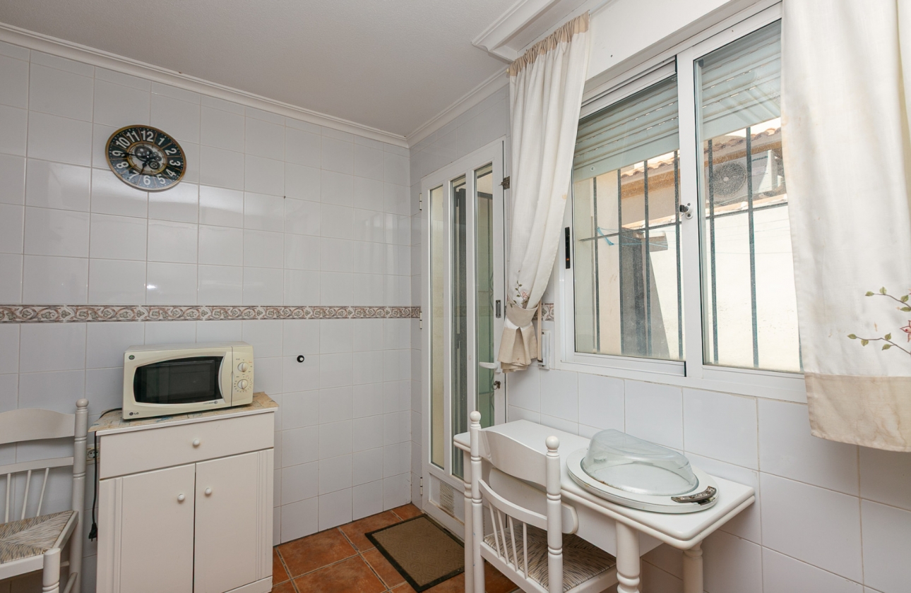 Wiederverkauf - House - Orihuela Costa - La Zenia