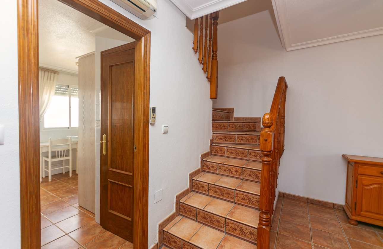 Wiederverkauf - House - Orihuela Costa - La Zenia
