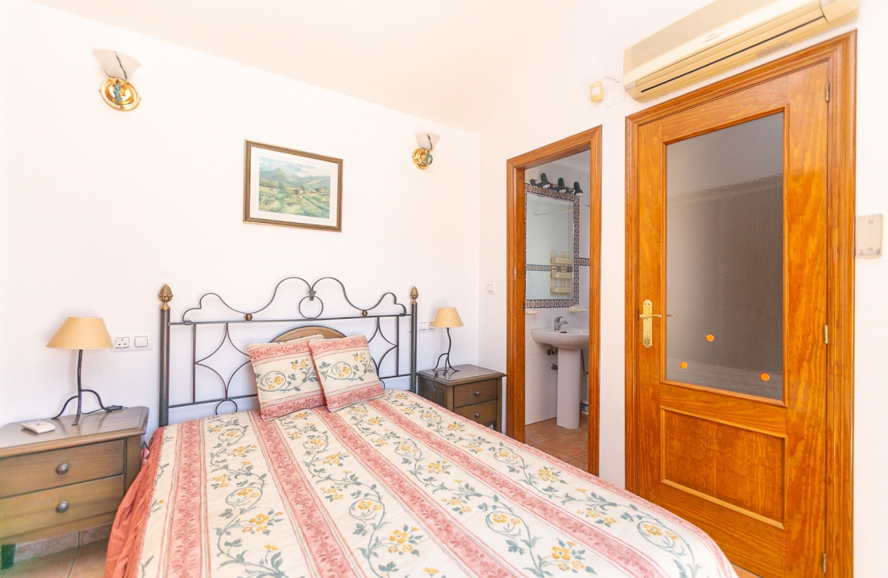Wiederverkauf - House - Orihuela Costa - La Zenia