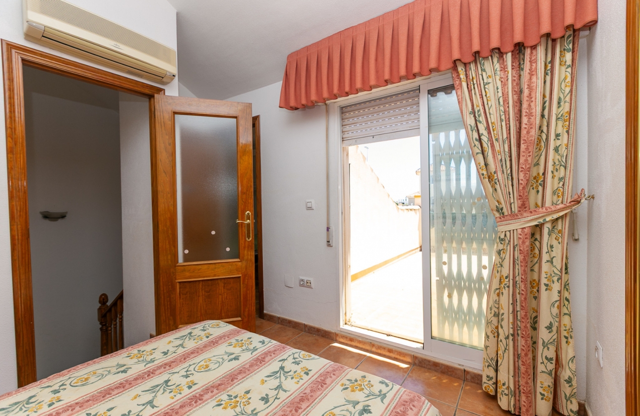 Wiederverkauf - House - Orihuela Costa - La Zenia