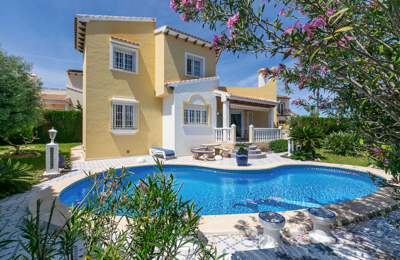 Wiederverkauf - Villa - Villamartin - Rioja