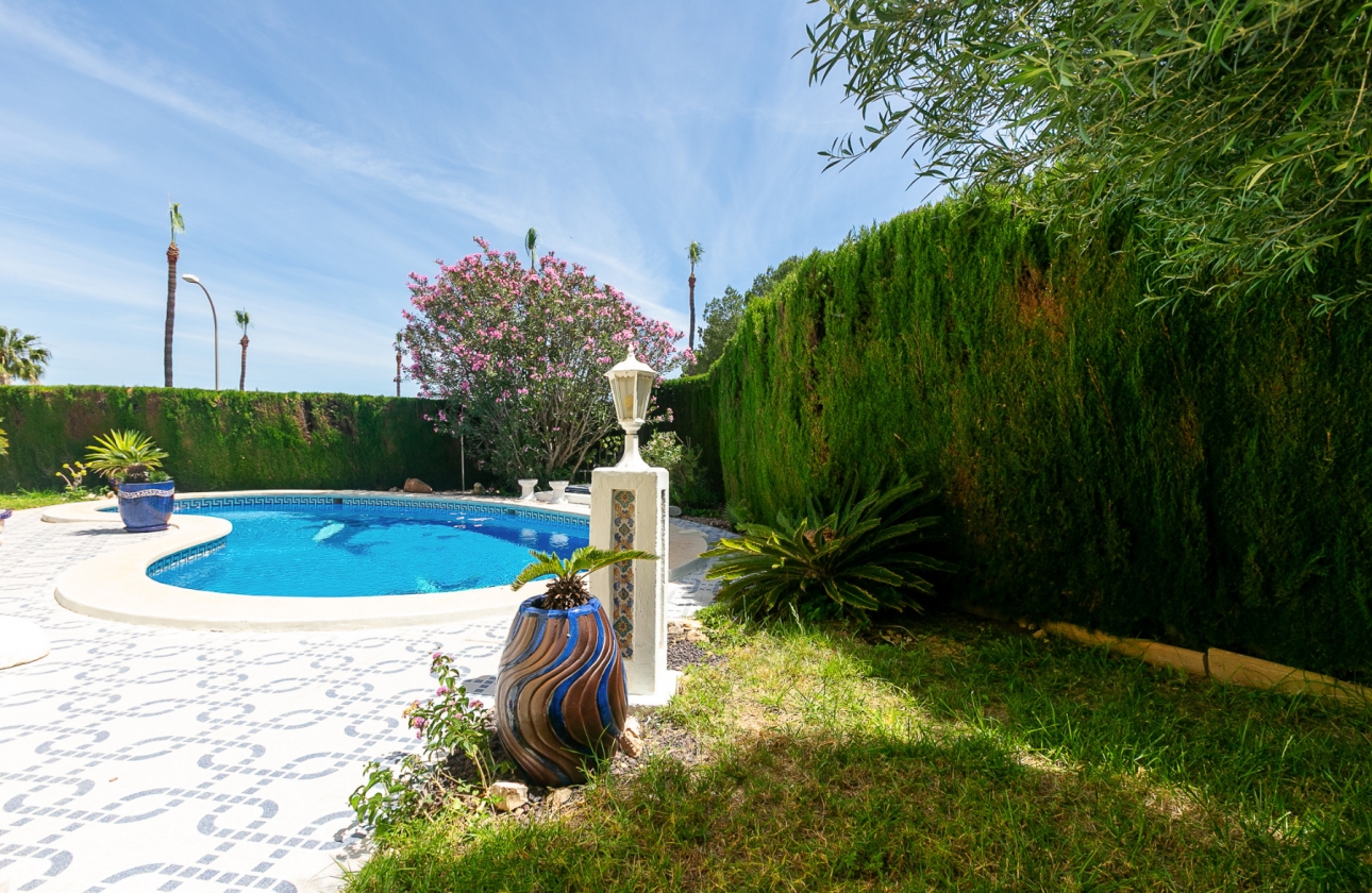 Wiederverkauf - Villa - Villamartin - Rioja