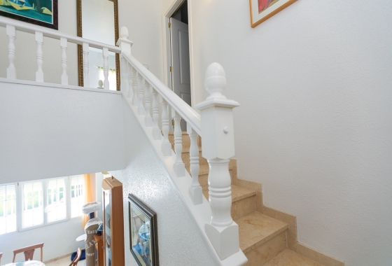 Wiederverkauf - Villa - Villamartin - Rioja