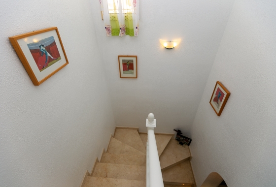 Wiederverkauf - Villa - Villamartin - Rioja