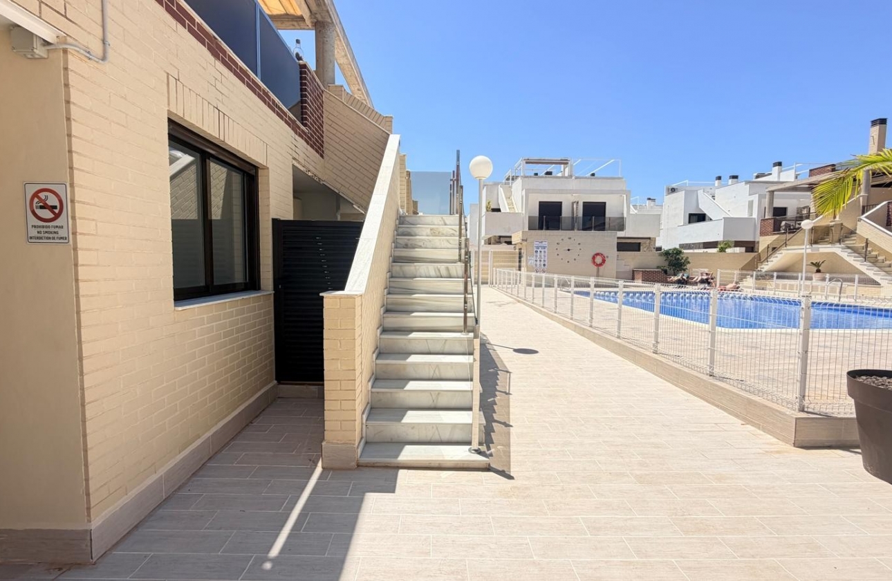Wiederverkauf - Wohnung - Orihuela Costa - Lomas De Cabo Roig