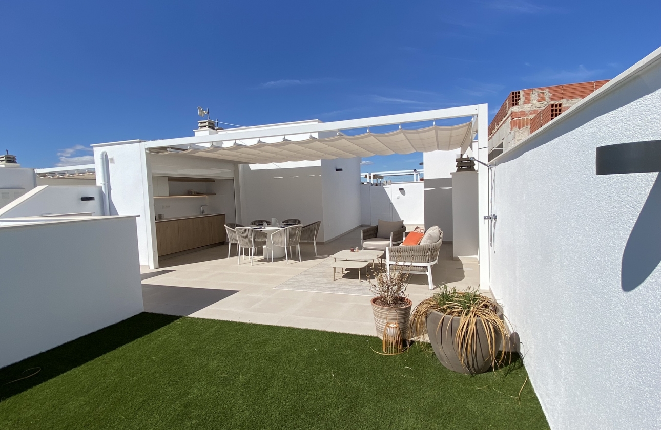 Neue Gebäude - Penthouse - Pilar de la Horadada