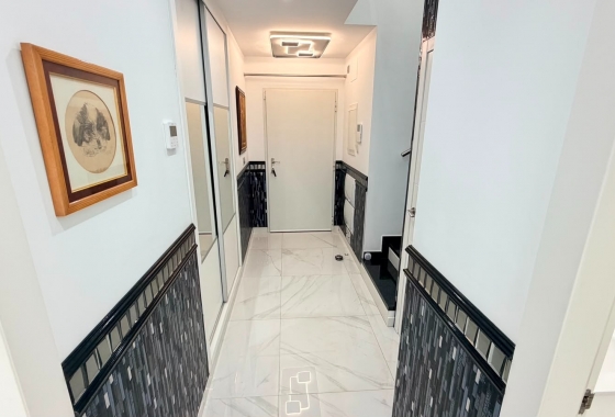Wiederverkauf - 4. House - Detached Villa - Los Montesinos - La Herrada