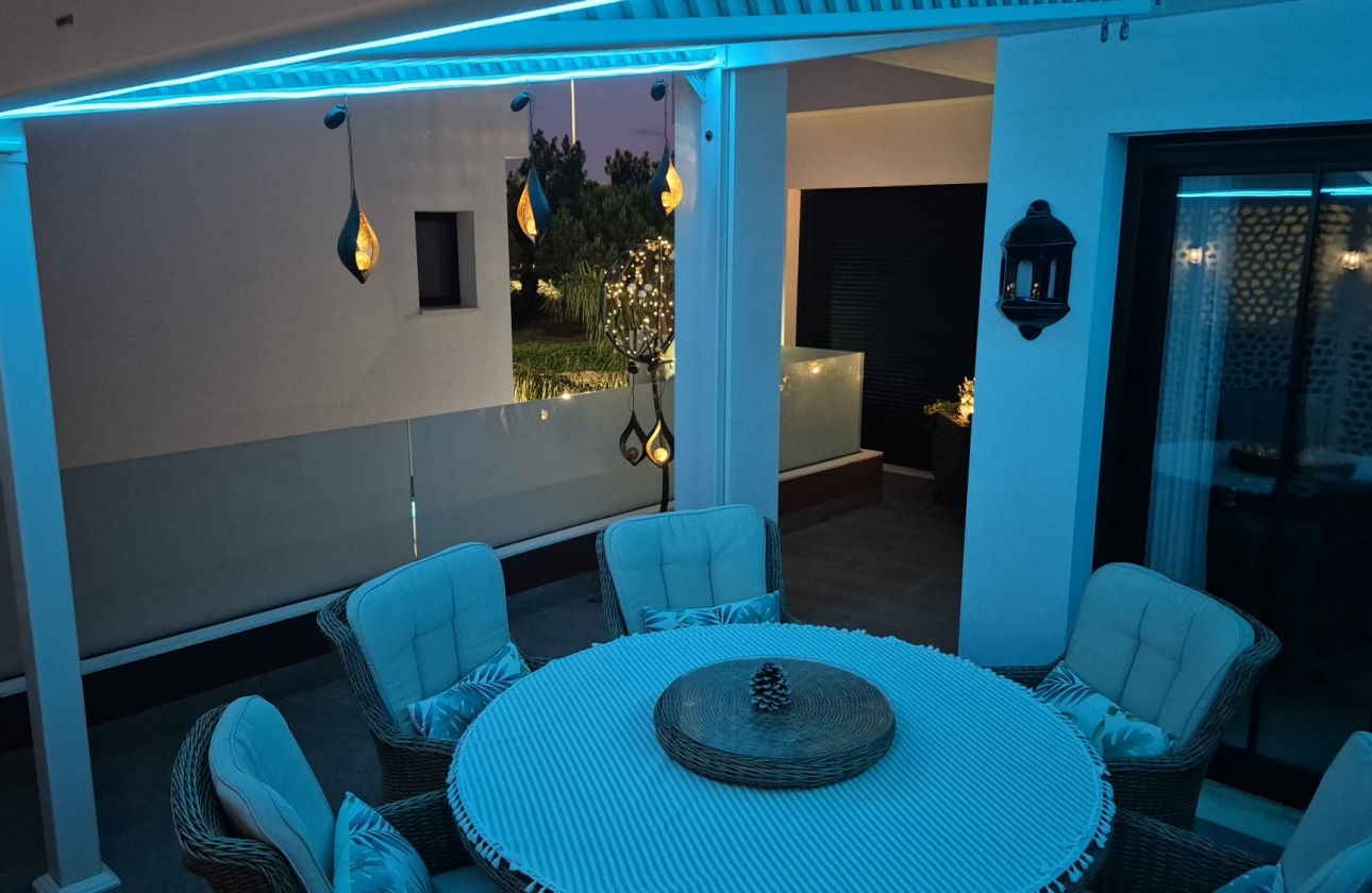 Wiederverkauf - 4. House - Detached Villa - Los Montesinos - La Herrada