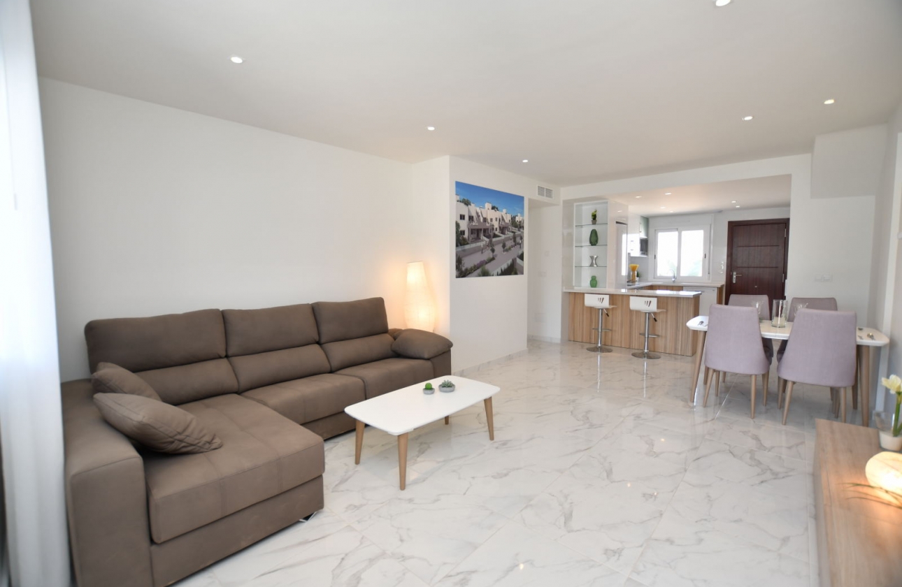 Neue Gebäude - Penthouse - San Miguel de Salinas