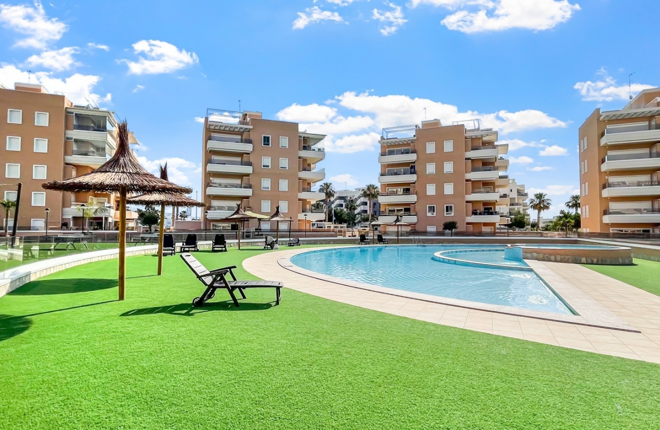 Resale - Apartment / flat - Guardamar del Segura - El Raso