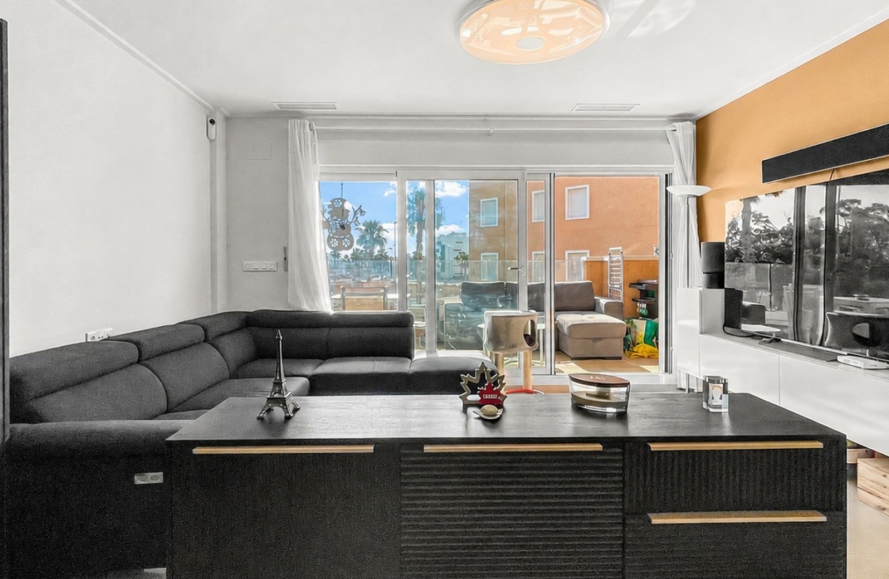 Resale - Apartment / flat - Guardamar del Segura - El Raso