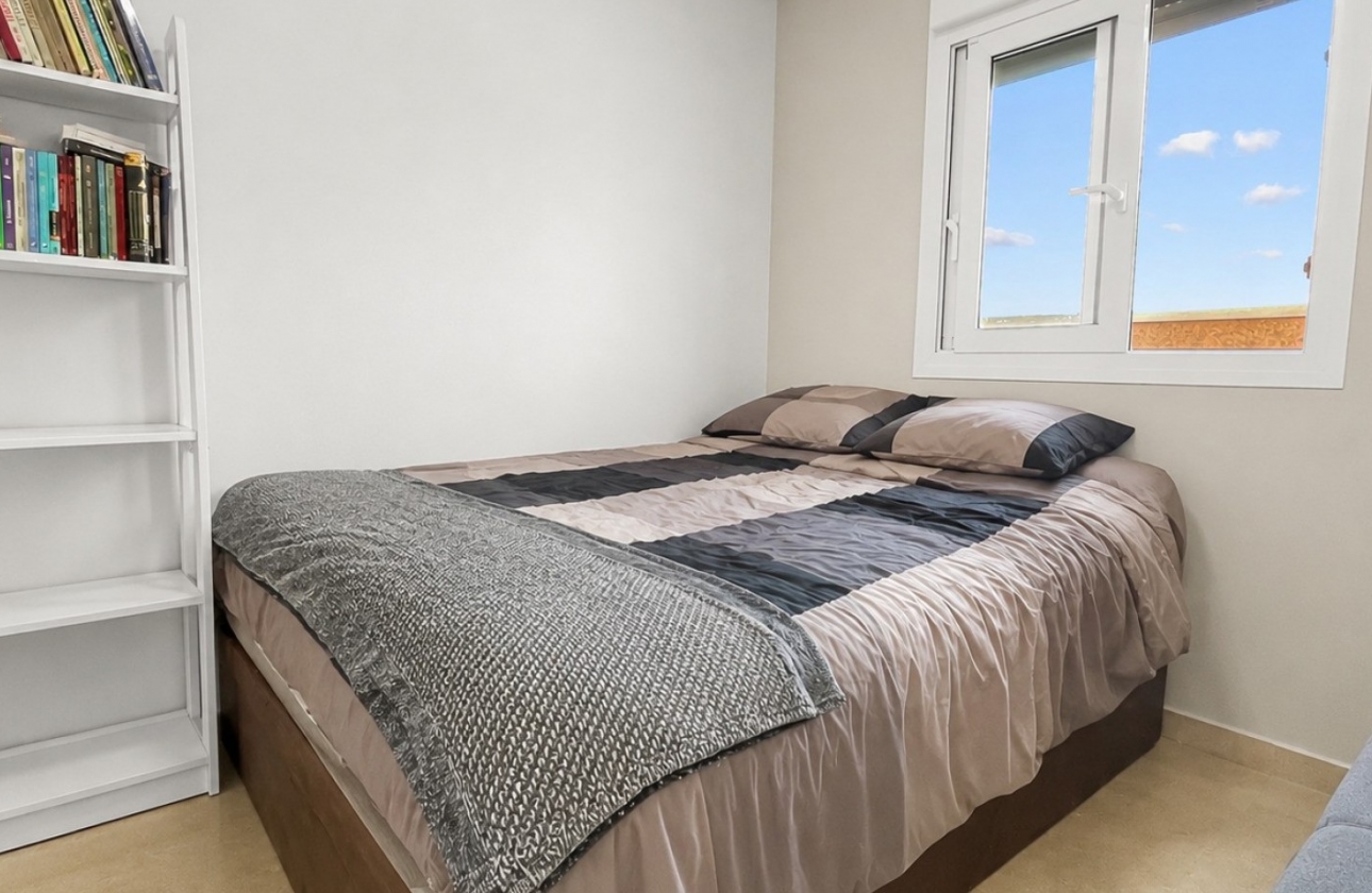Resale - Apartment / flat - Guardamar del Segura - El Raso