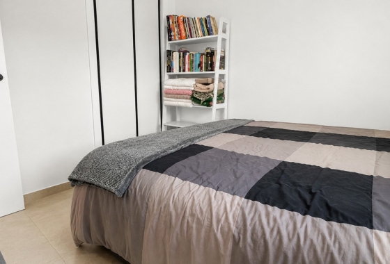 Resale - Apartment / flat - Guardamar del Segura - El Raso