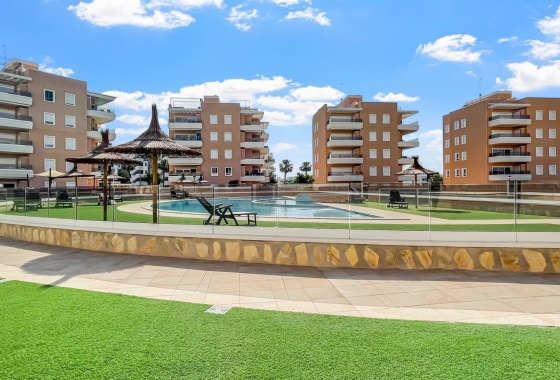 Resale - Apartment / flat - Guardamar del Segura - El Raso