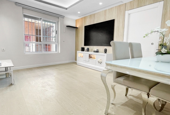 Herverkoop - Appartement / flat - Torrevieja