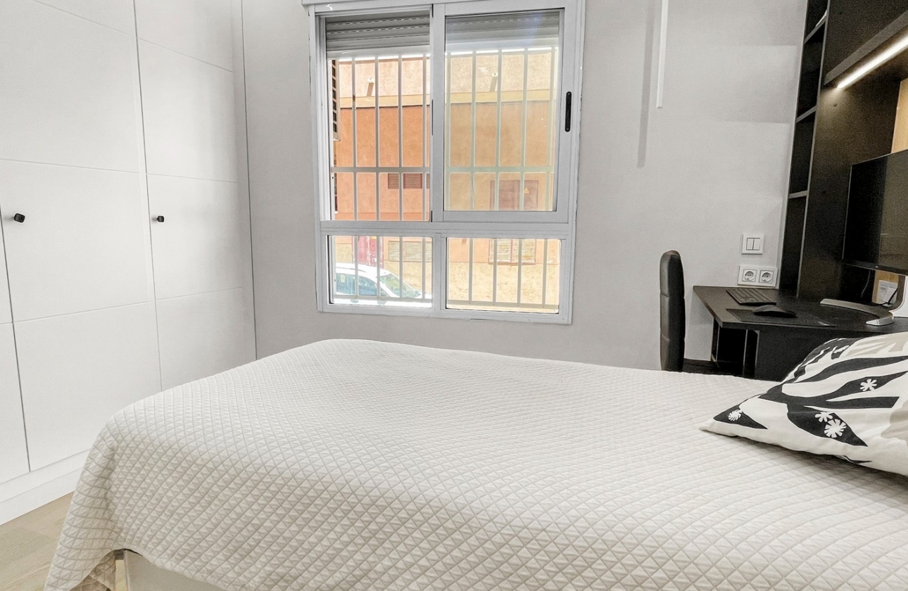 Herverkoop - Appartement / flat - Torrevieja