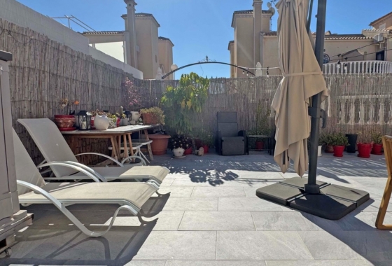 Resale - House - Orihuela Costa - Villamartín