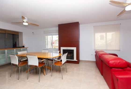 Resale - Villa - Orihuela Costa - La Zenia