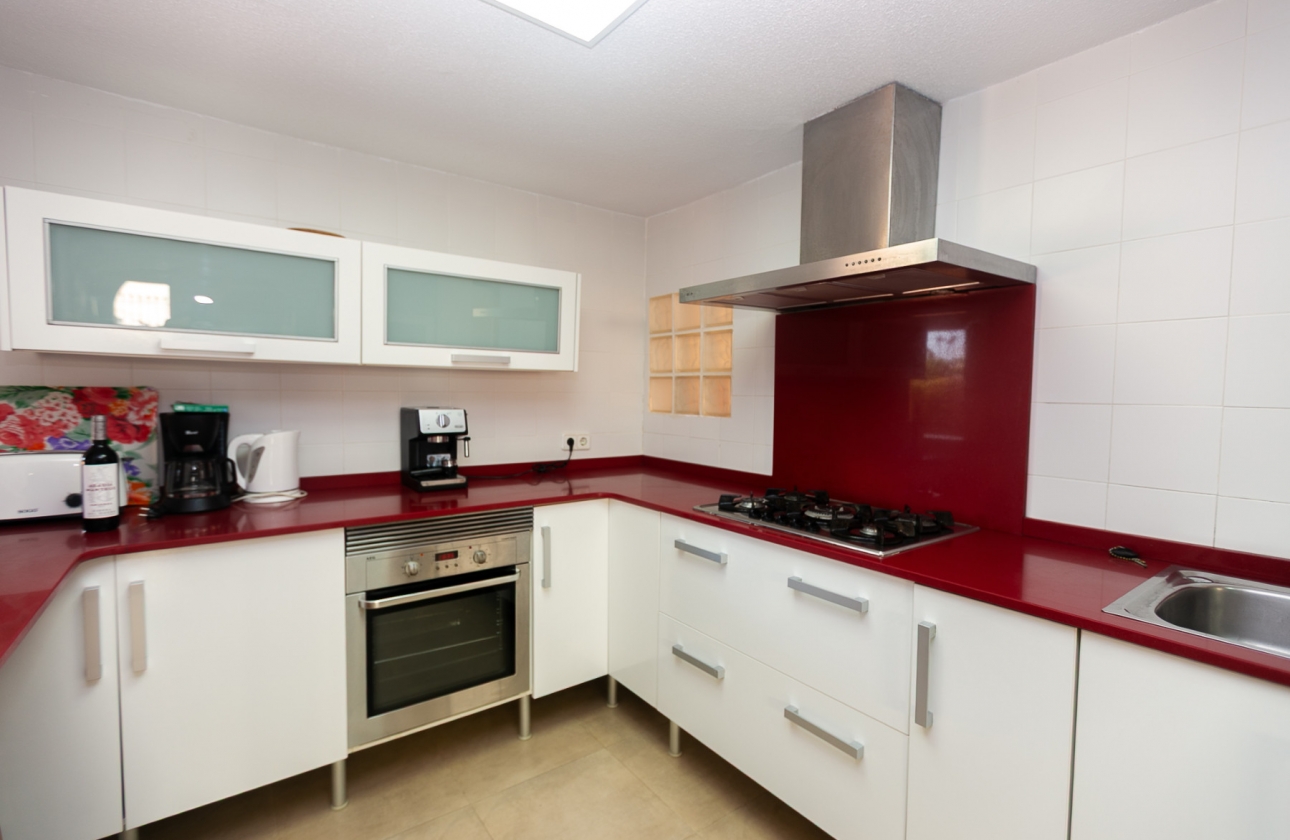 Resale - Villa - Orihuela Costa - La Zenia