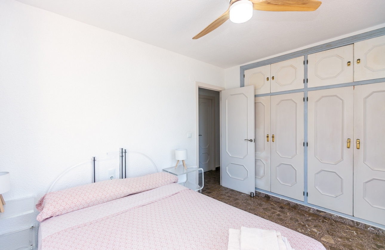 Resale - Villa - Orihuela Costa - La Zenia