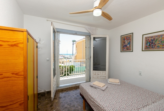 Resale - Villa - Orihuela Costa - La Zenia