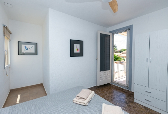 Resale - Villa - Orihuela Costa - La Zenia