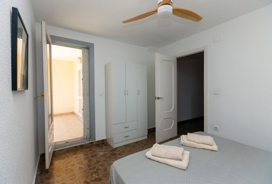 Resale - Villa - Orihuela Costa - La Zenia
