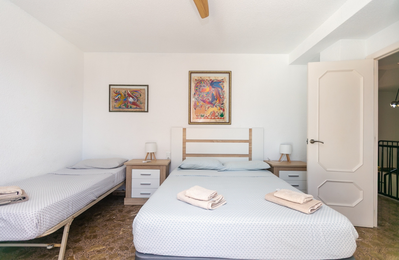 Resale - Villa - Orihuela Costa - La Zenia