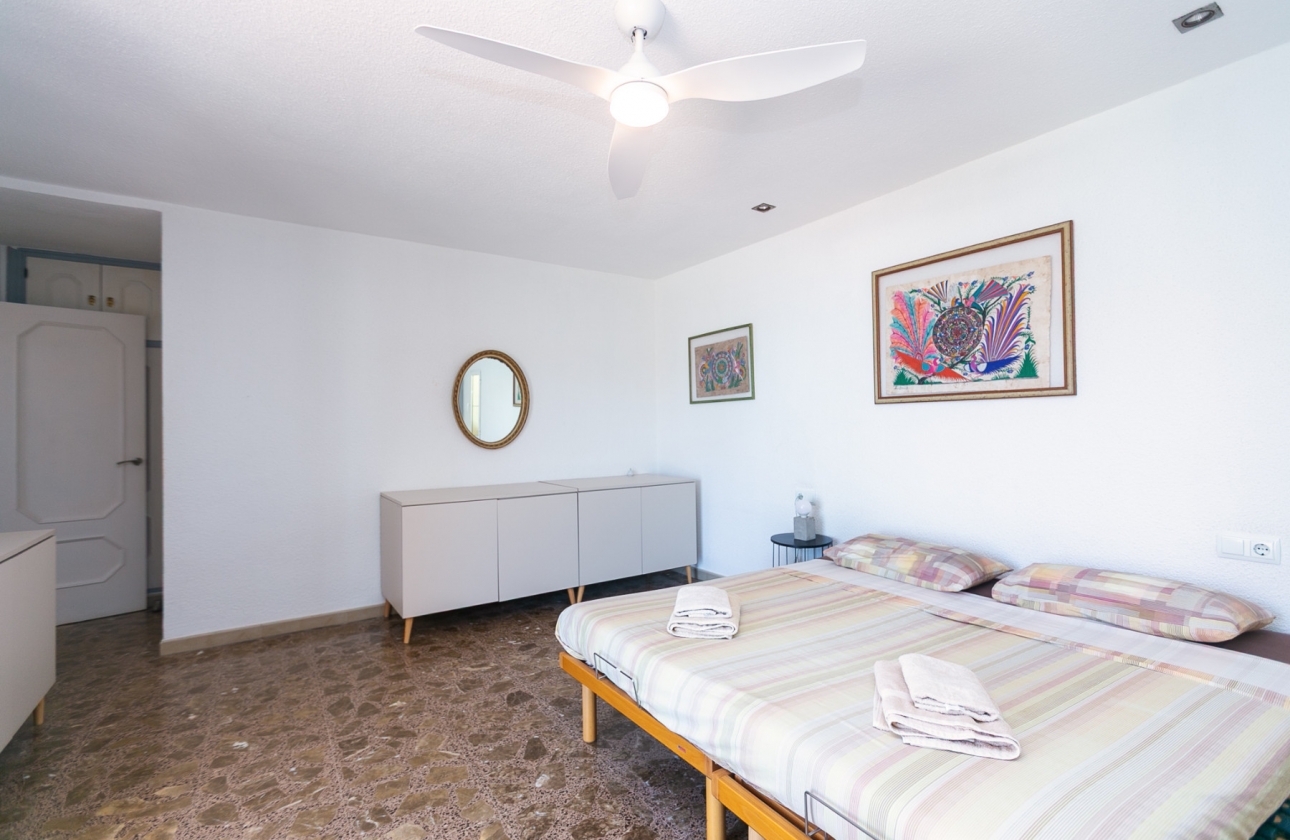 Resale - Villa - Orihuela Costa - La Zenia