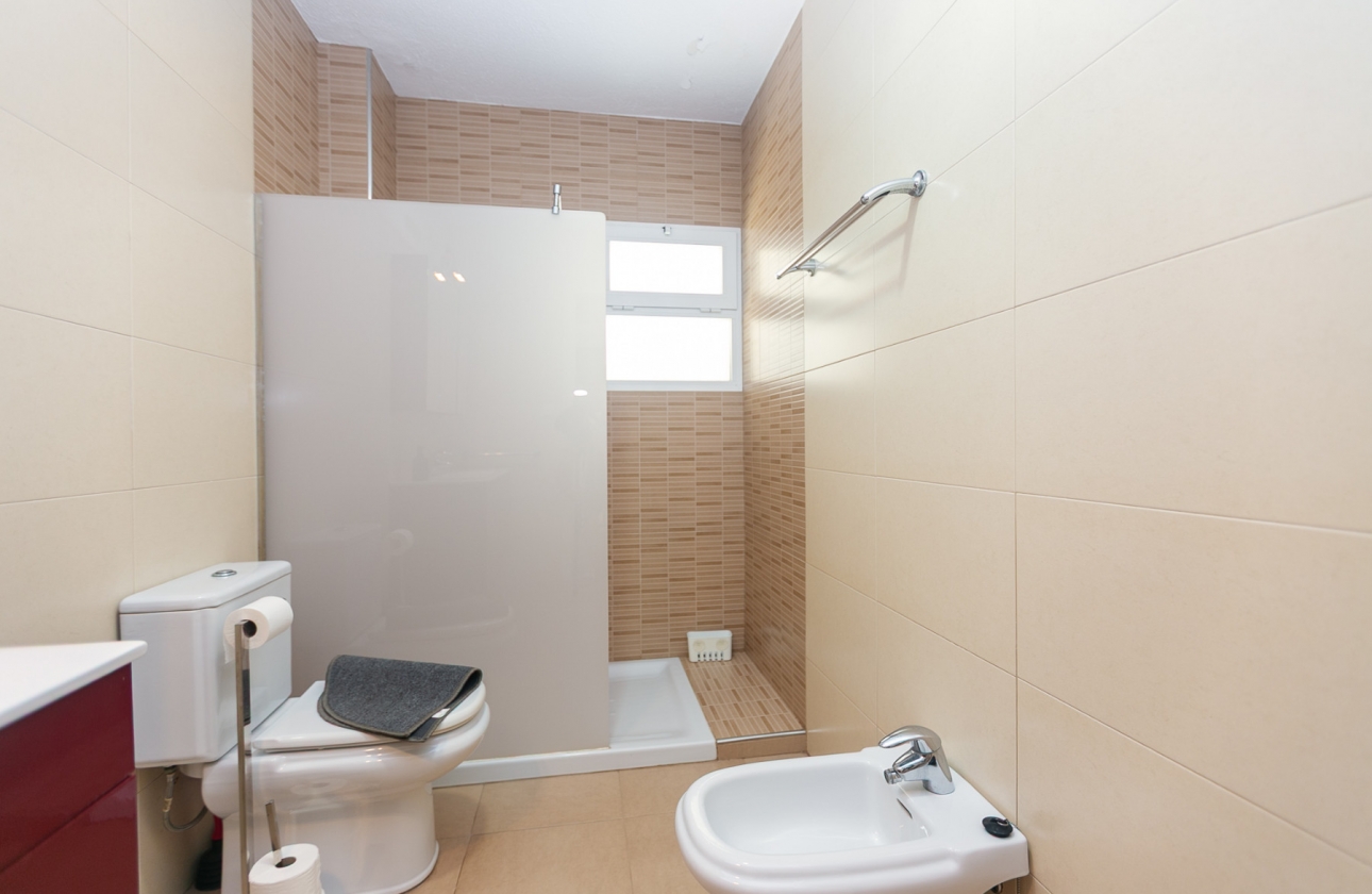 Resale - Villa - Orihuela Costa - La Zenia