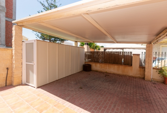 Resale - Villa - Orihuela Costa - La Zenia