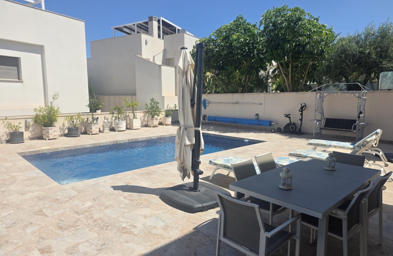 Revente - Villa - San Miguel de Salinas