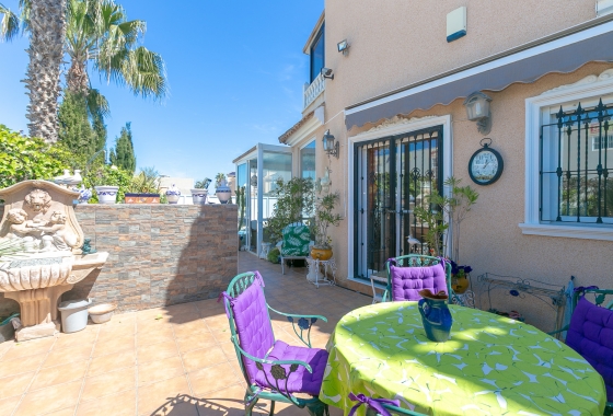 Resale - Villa - Orihuela Costa - La Zenia