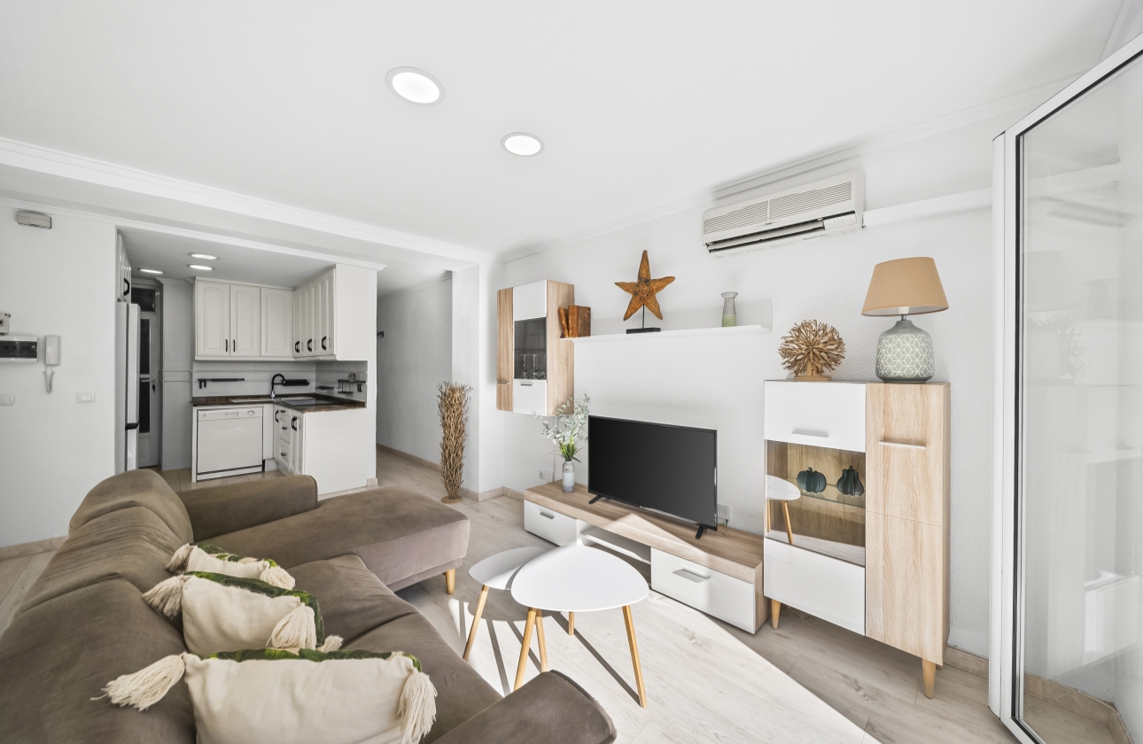 Resale - Apartment / flat - Torrevieja - Puerto
