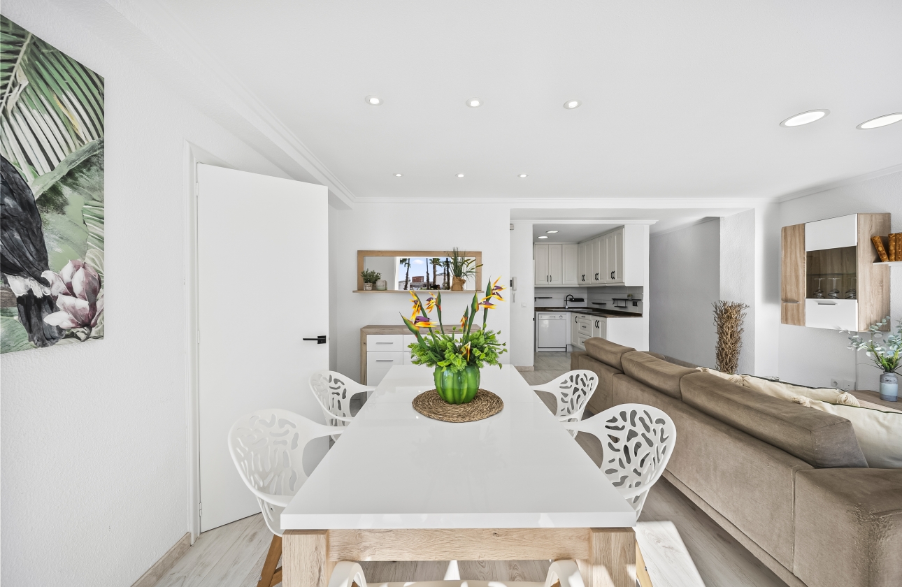 Resale - Apartment / flat - Torrevieja - Puerto