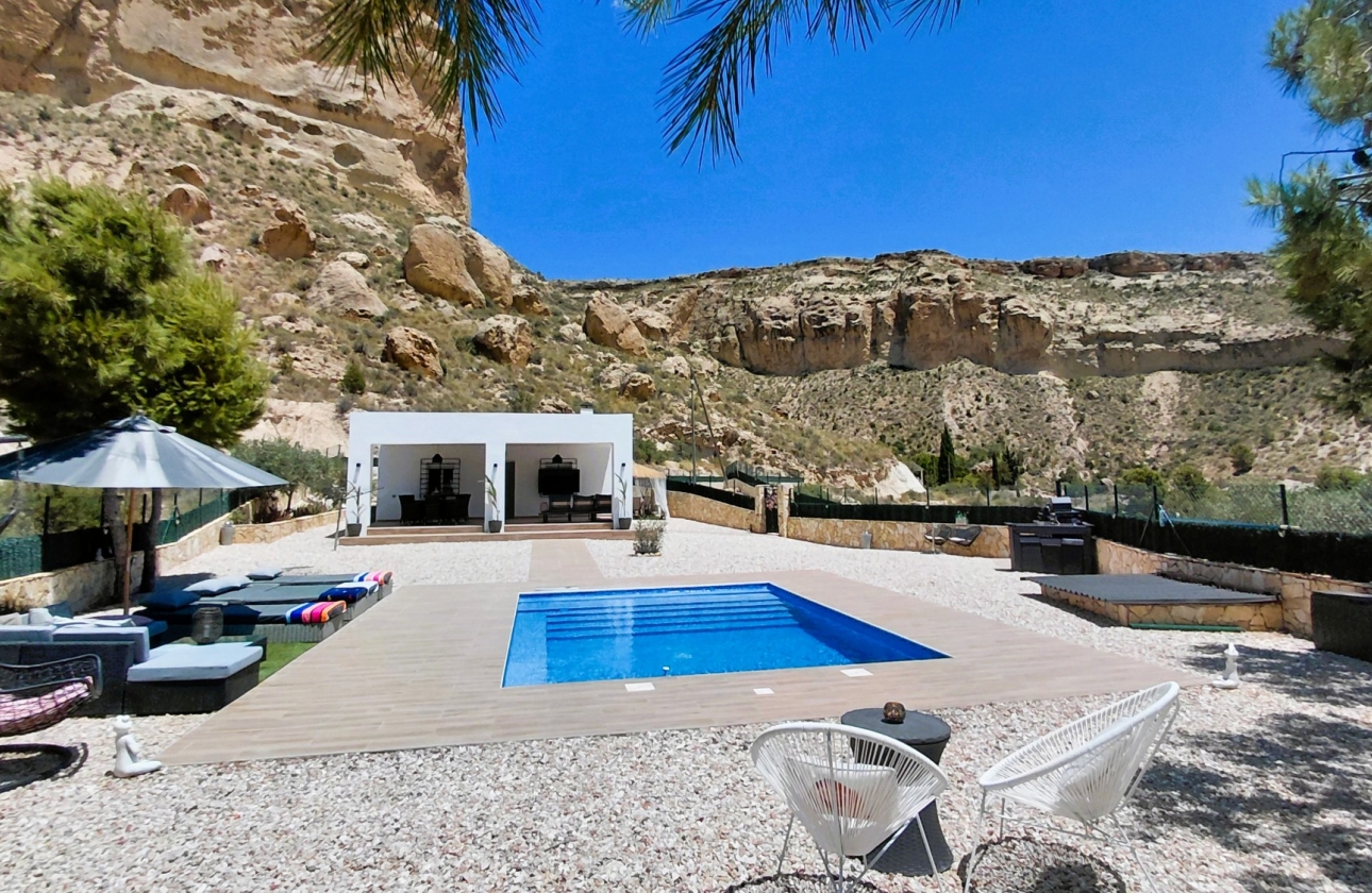 Reventa - Villa - Crevillente