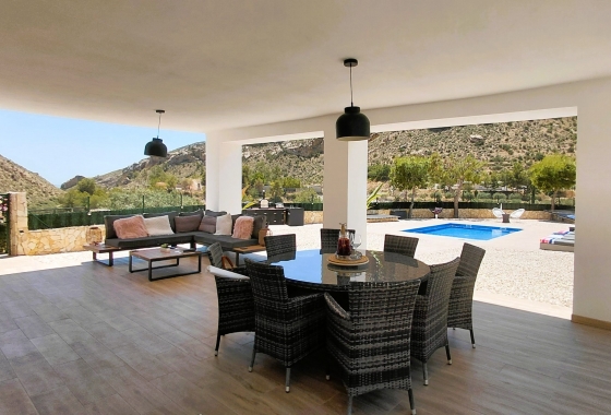 Reventa - Villa - Crevillente