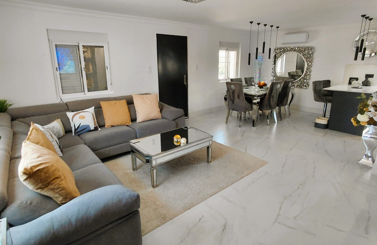 Reventa - Villa - Crevillente