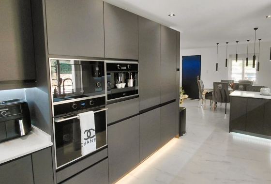 Reventa - Villa - Crevillente